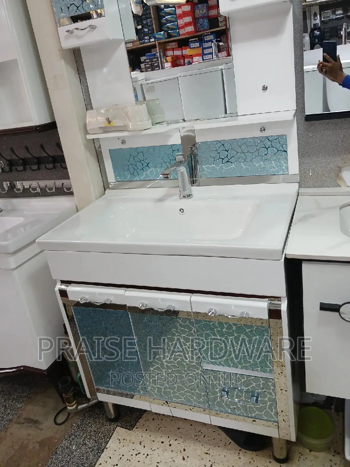 Handwash Cabinet Aoa1