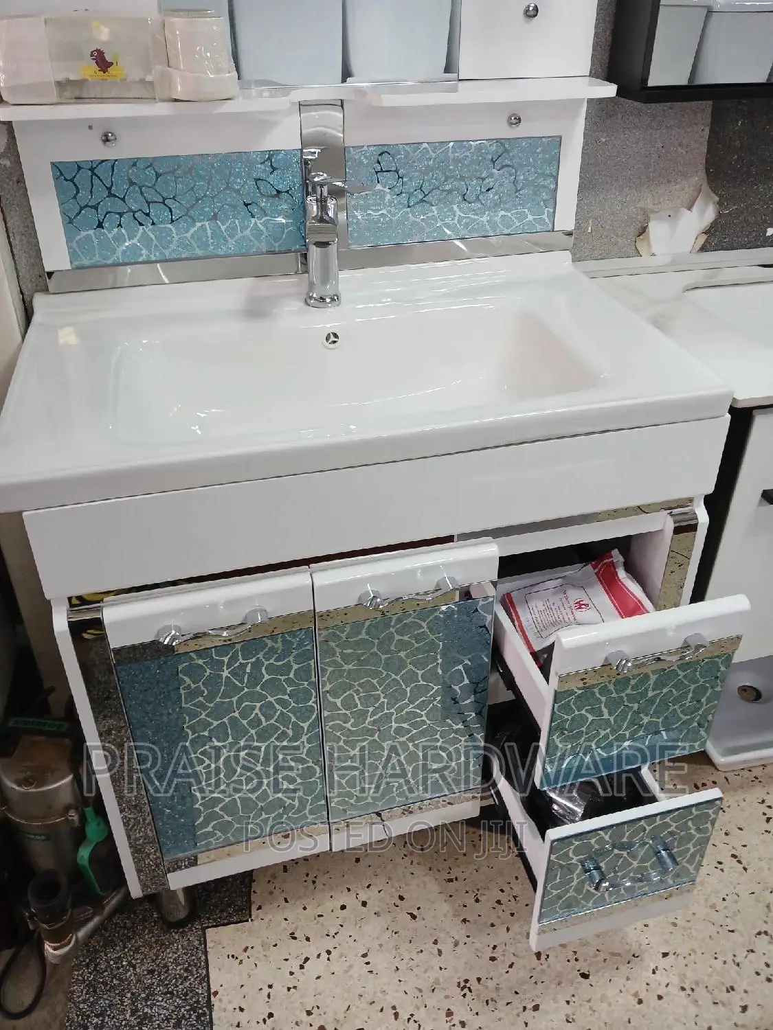 Handwash Cabinet Aoa1