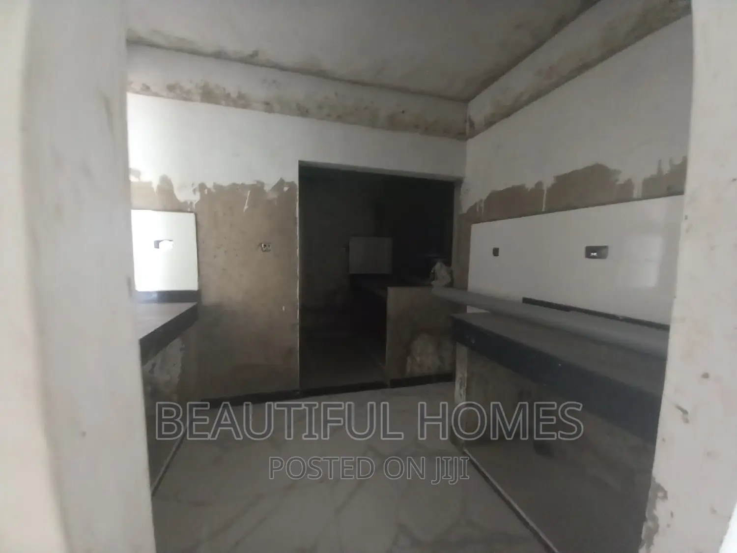 Furnished 2bdrm Condo in Munyonyo, Makindye for sale