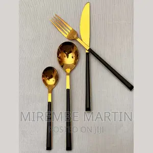 24pcs Cutlery Set With Stand