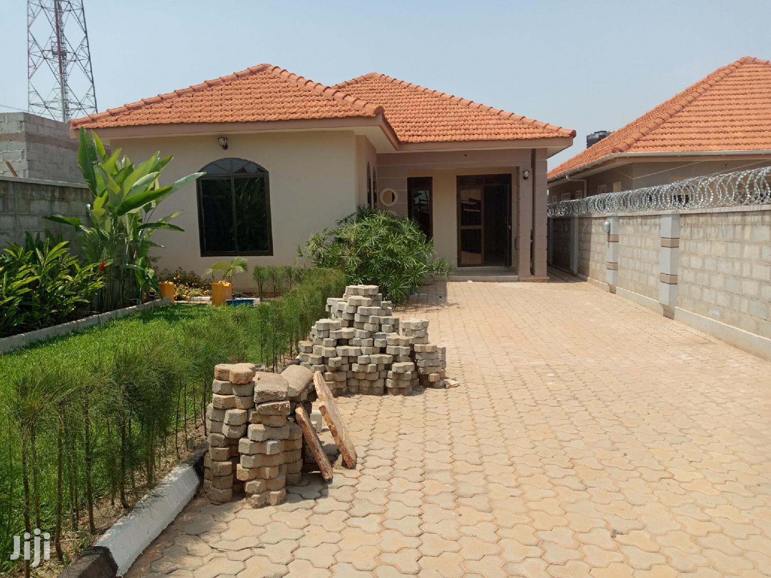Najera Magical Beauty on This Nice Home for Quick Sell