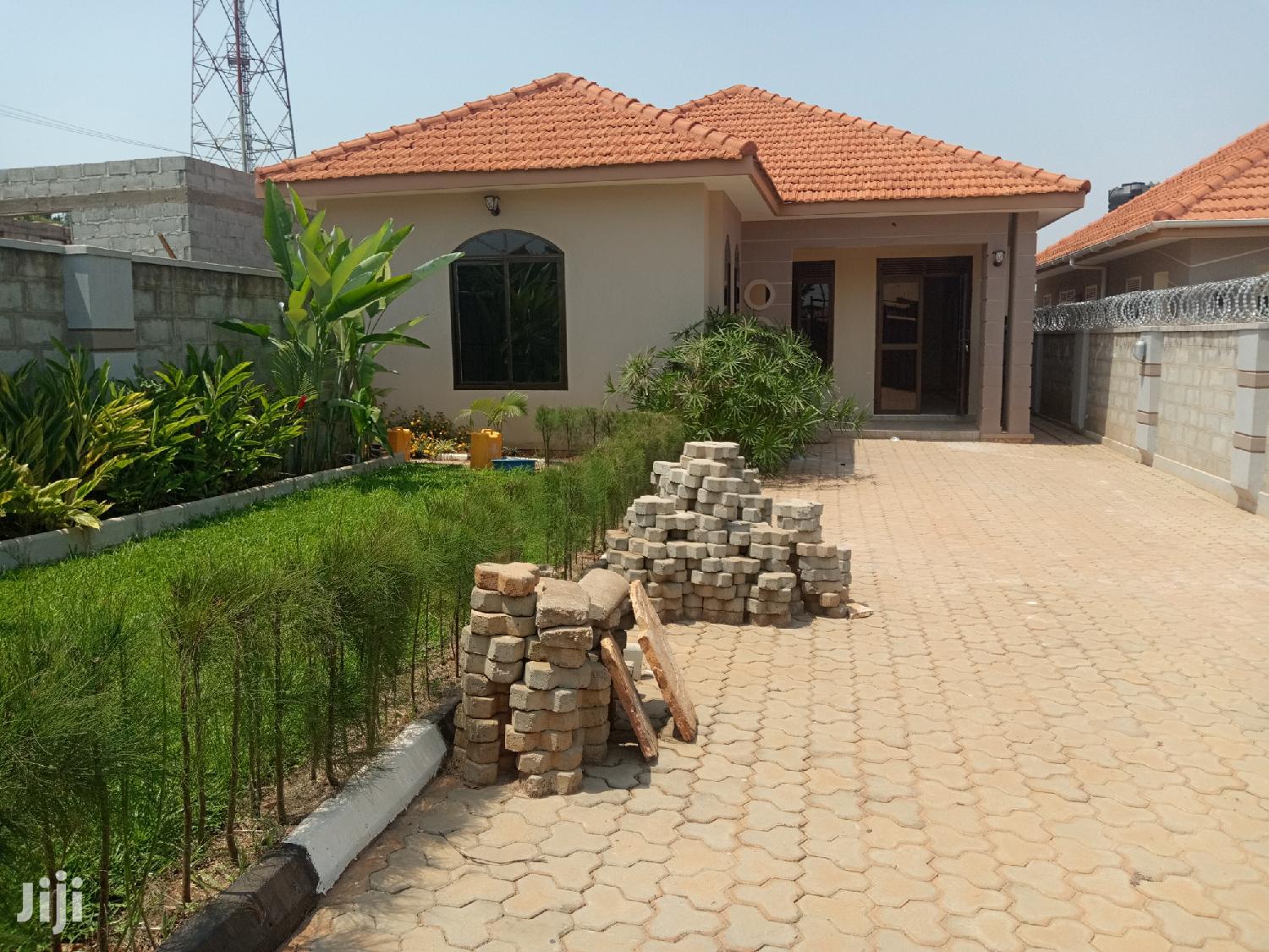 Najera Magical Beauty on This Nice Home for Quick Sell