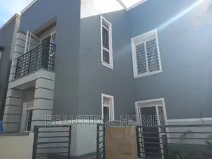 Furnished 4bdrm Duplex in Kira Corporate On for sale