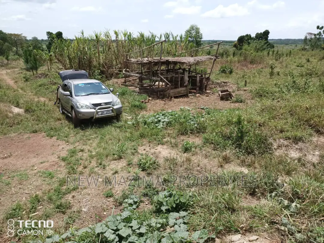 Luwero Katugo Nakasongola