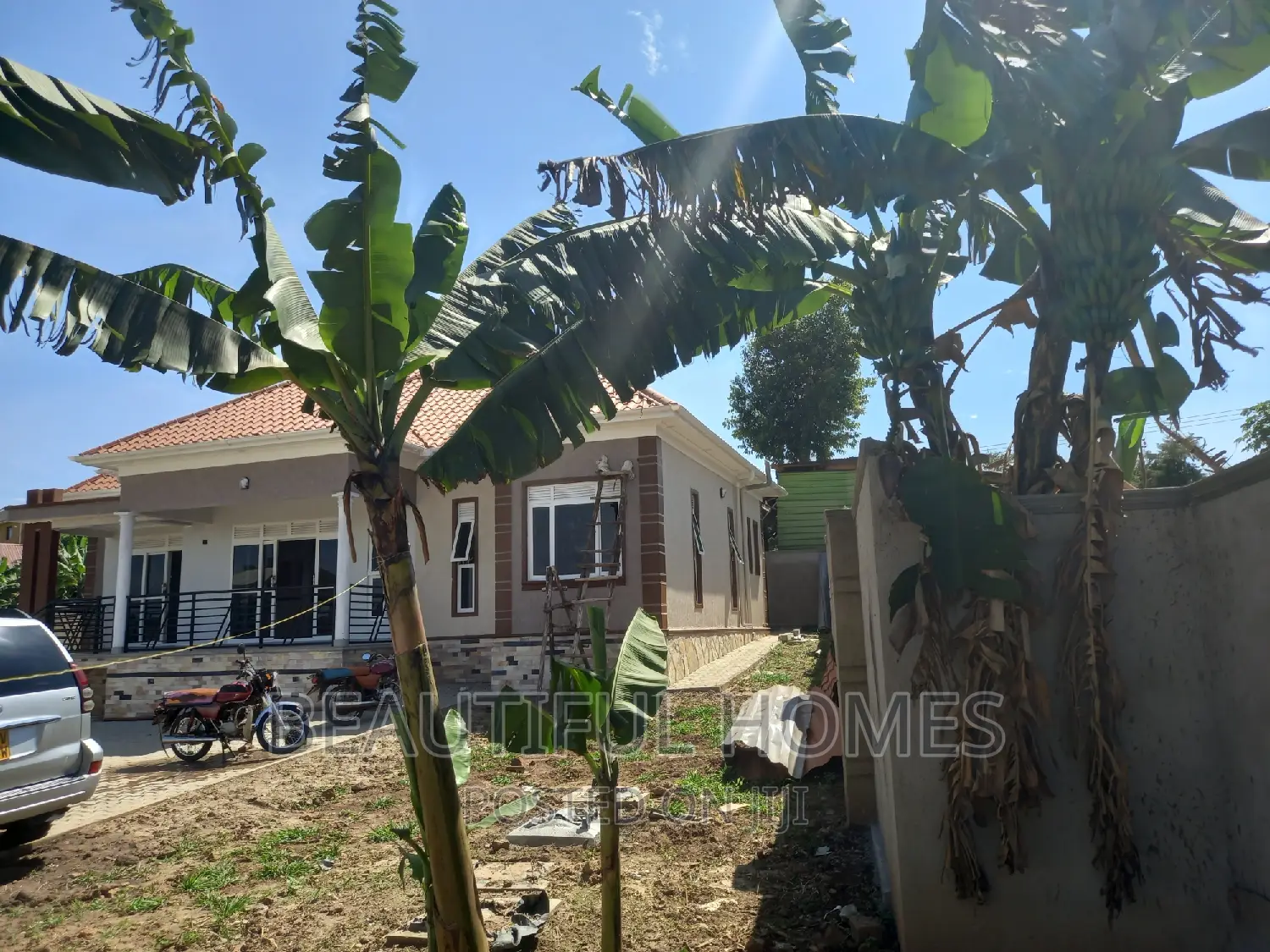 Furnished 4bdrm House in Kira for sale