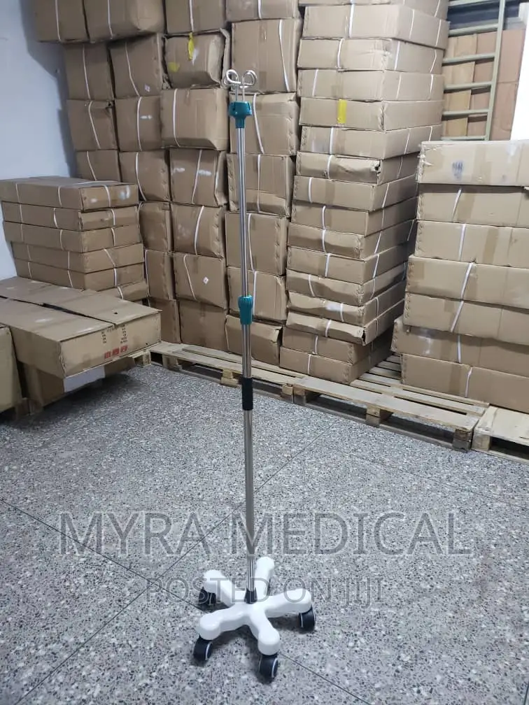 Drip Stand With Wheels