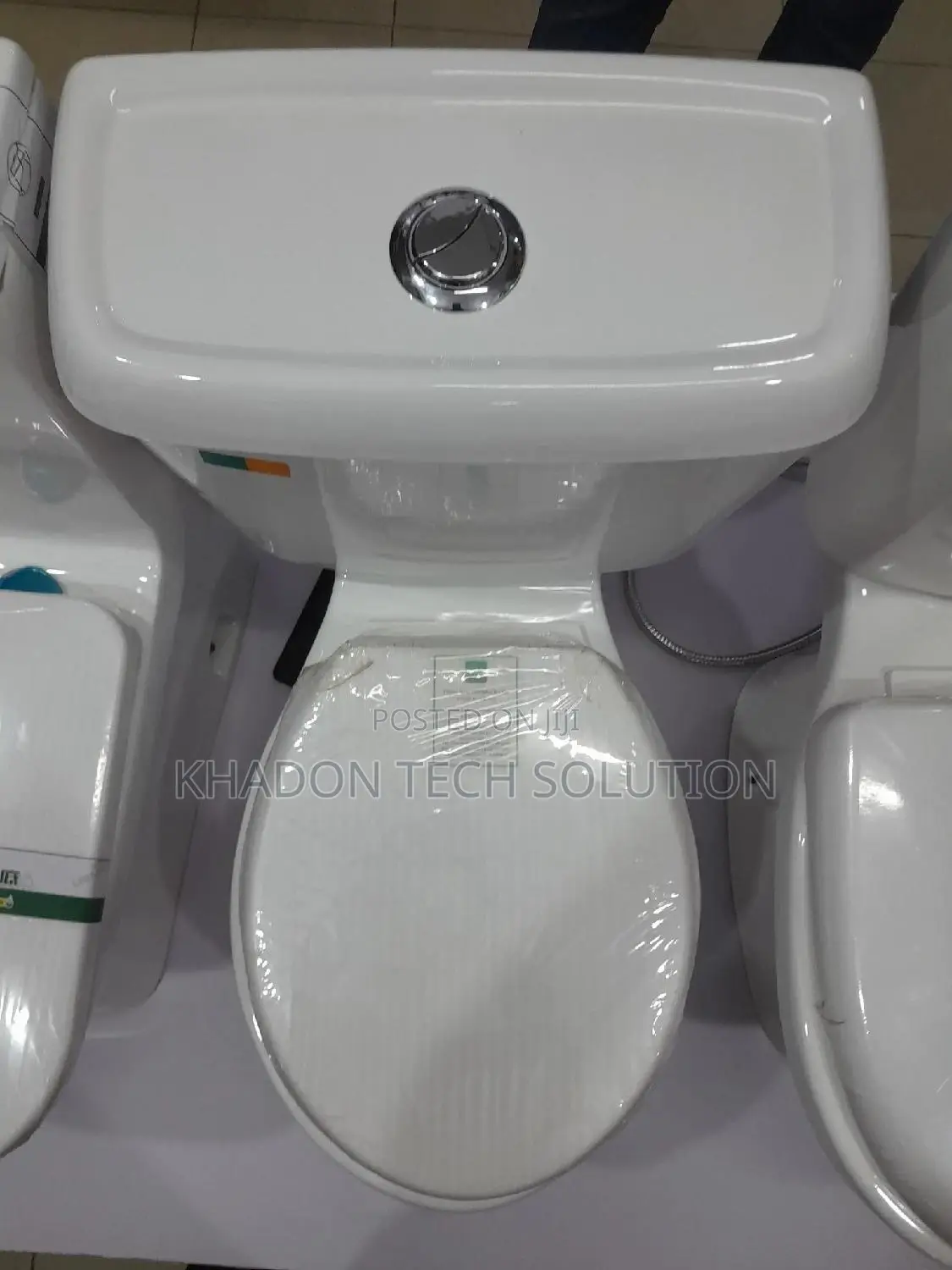 Twyford Press Toilet