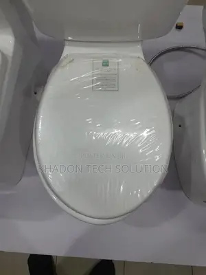 Twyford Press Toilet