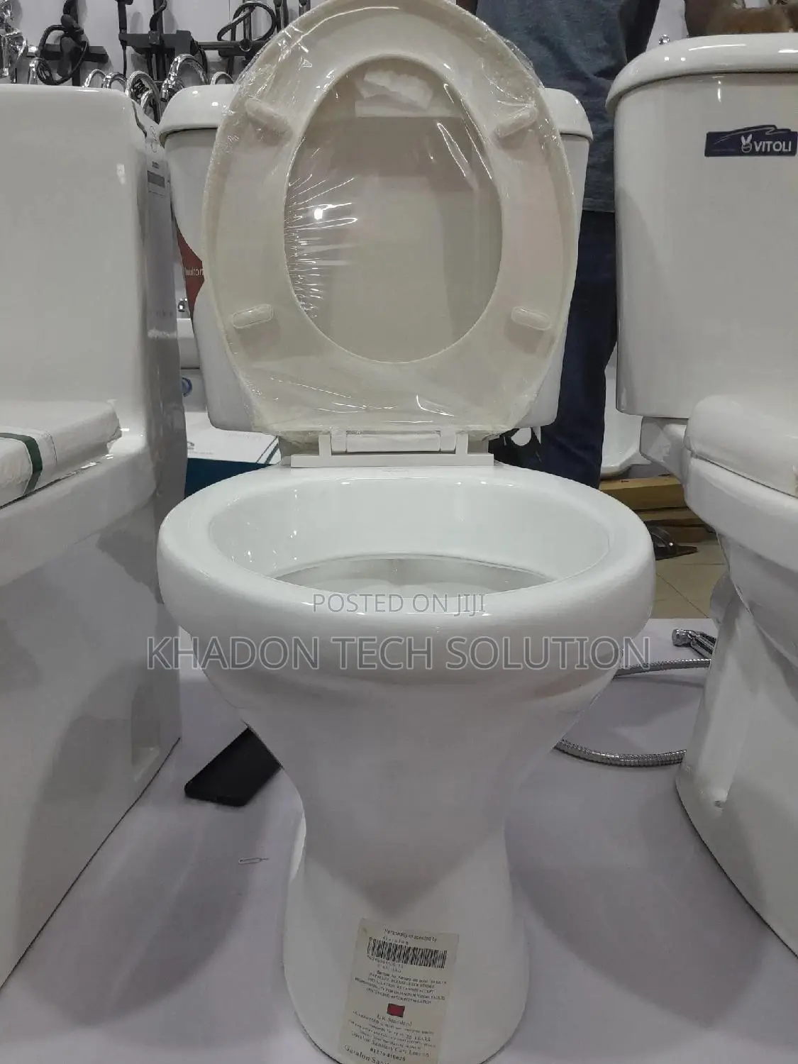 Twyford Press Toilet