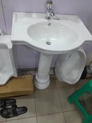 Liangdu Design Basin With Pedal