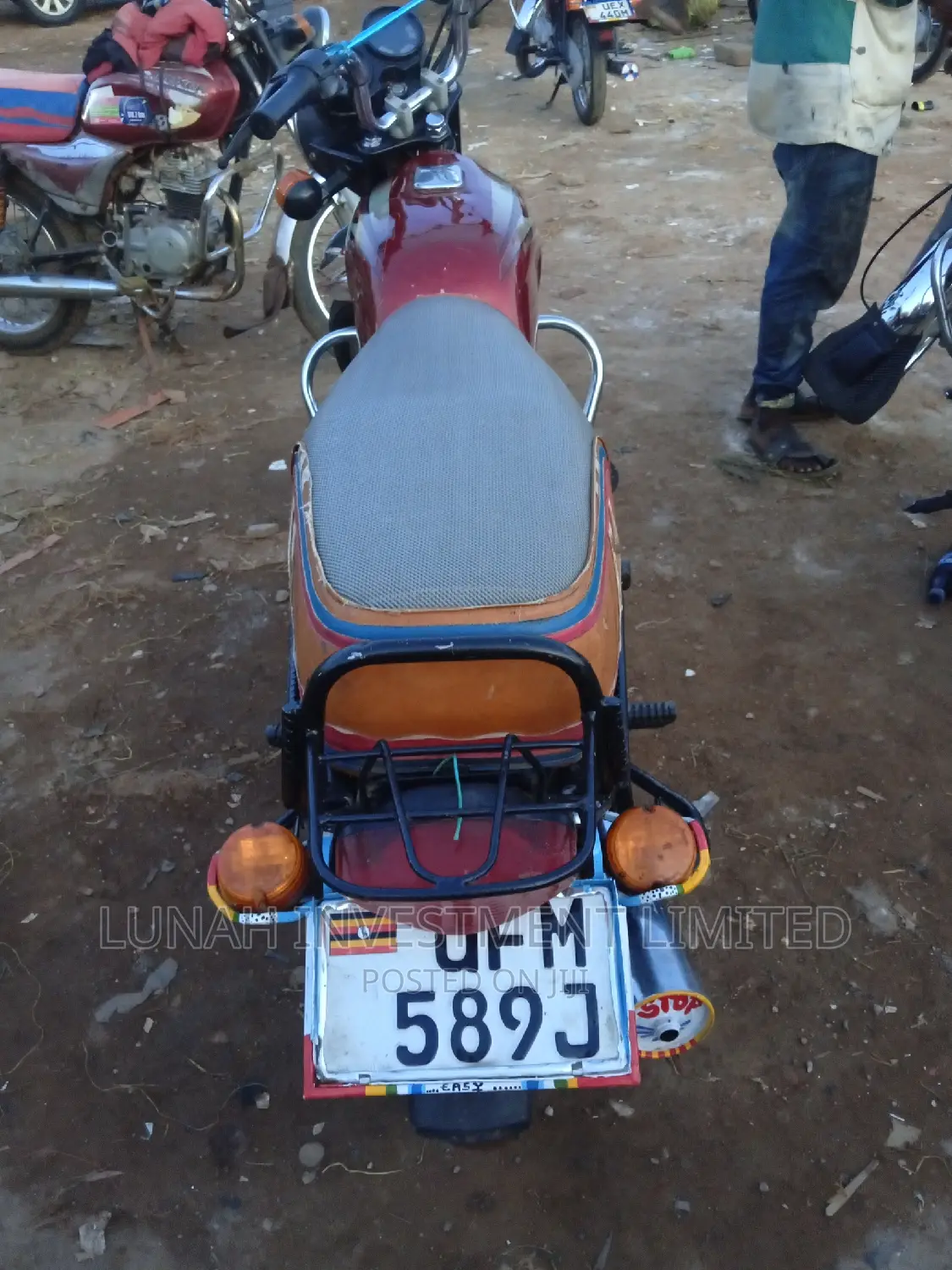 Bajaj Boxer 2023 Red