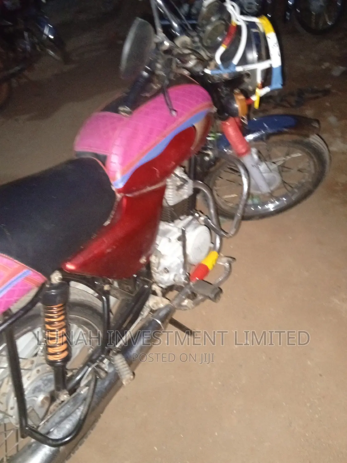 Bajaj Boxer 2020 Red