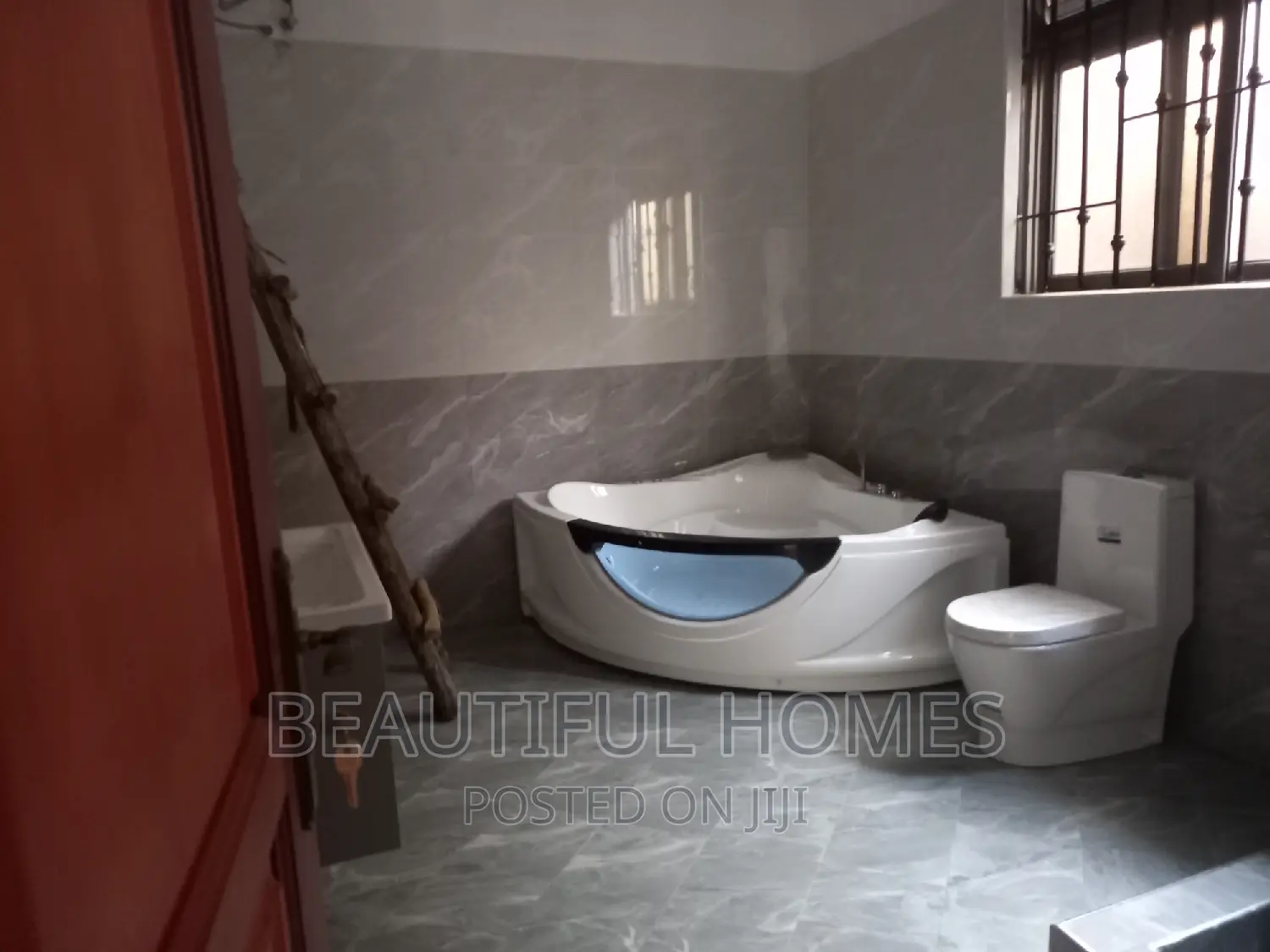 Furnished 7bdrm Mansion in Najjera, Nakawa for sale