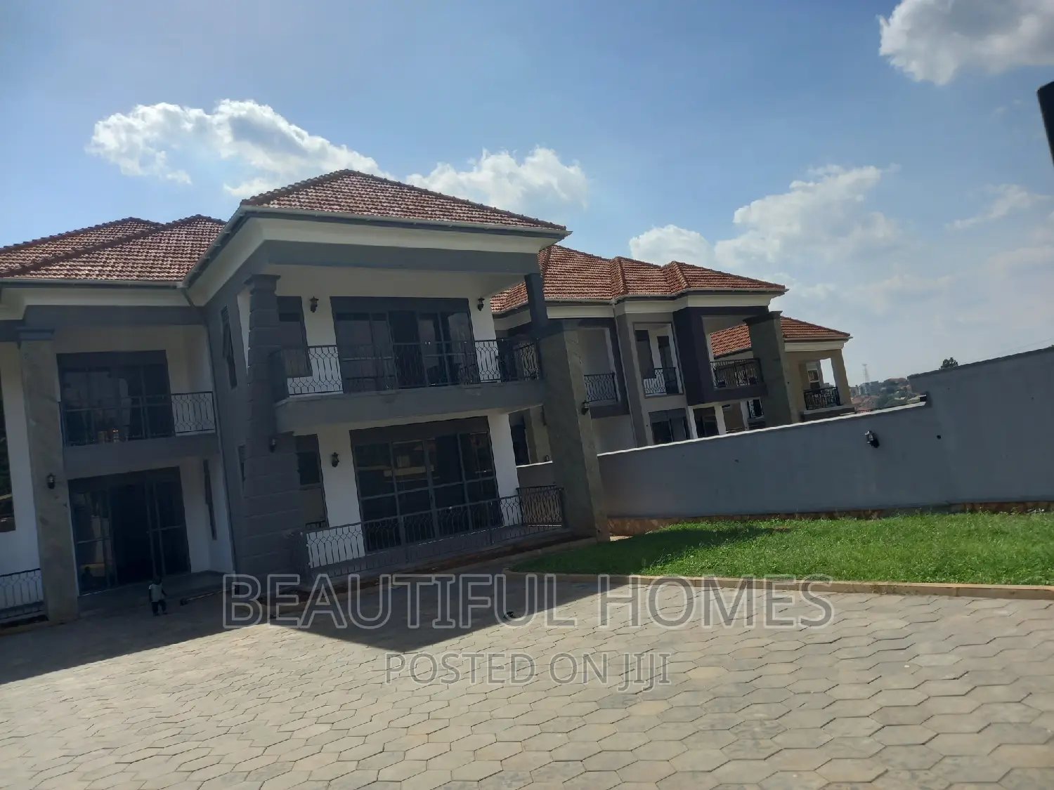 Furnished 7bdrm Mansion in Najjera, Nakawa for sale