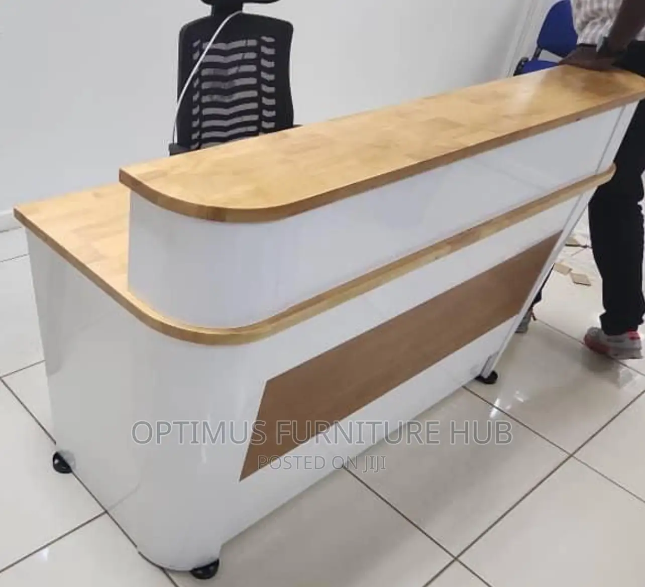 Reception Desk (160cm)