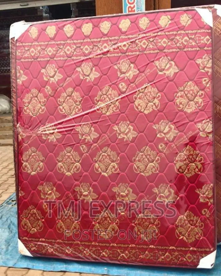 Rosefoam Deluxe Quited Mattress 6fx6 8 Inches