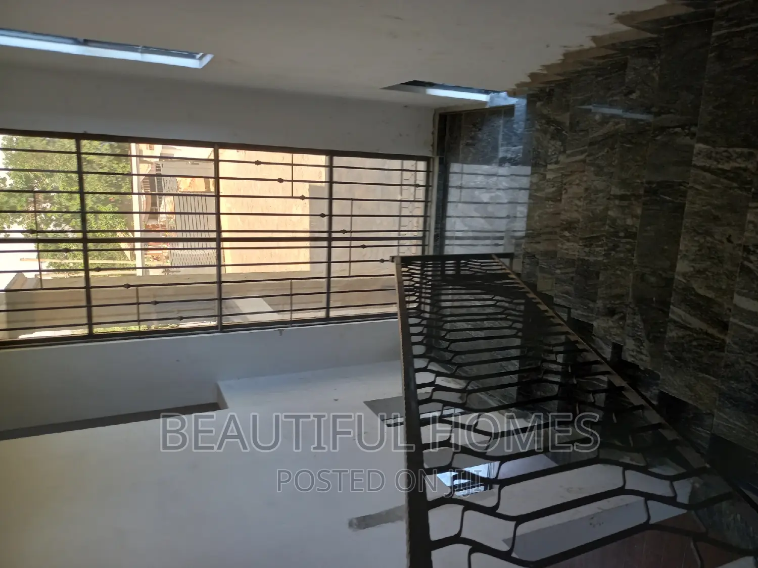 Furnished 7bdrm Mansion in Najjera, Nakawa for sale