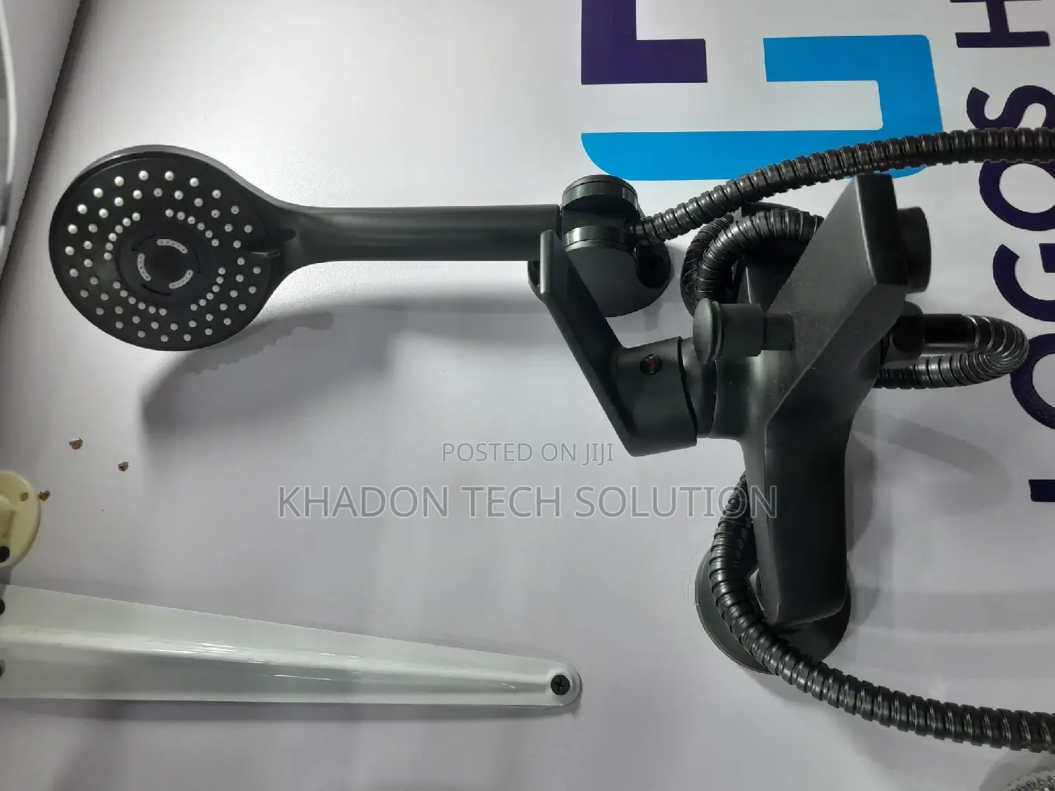 Banks Black Basin Mixer