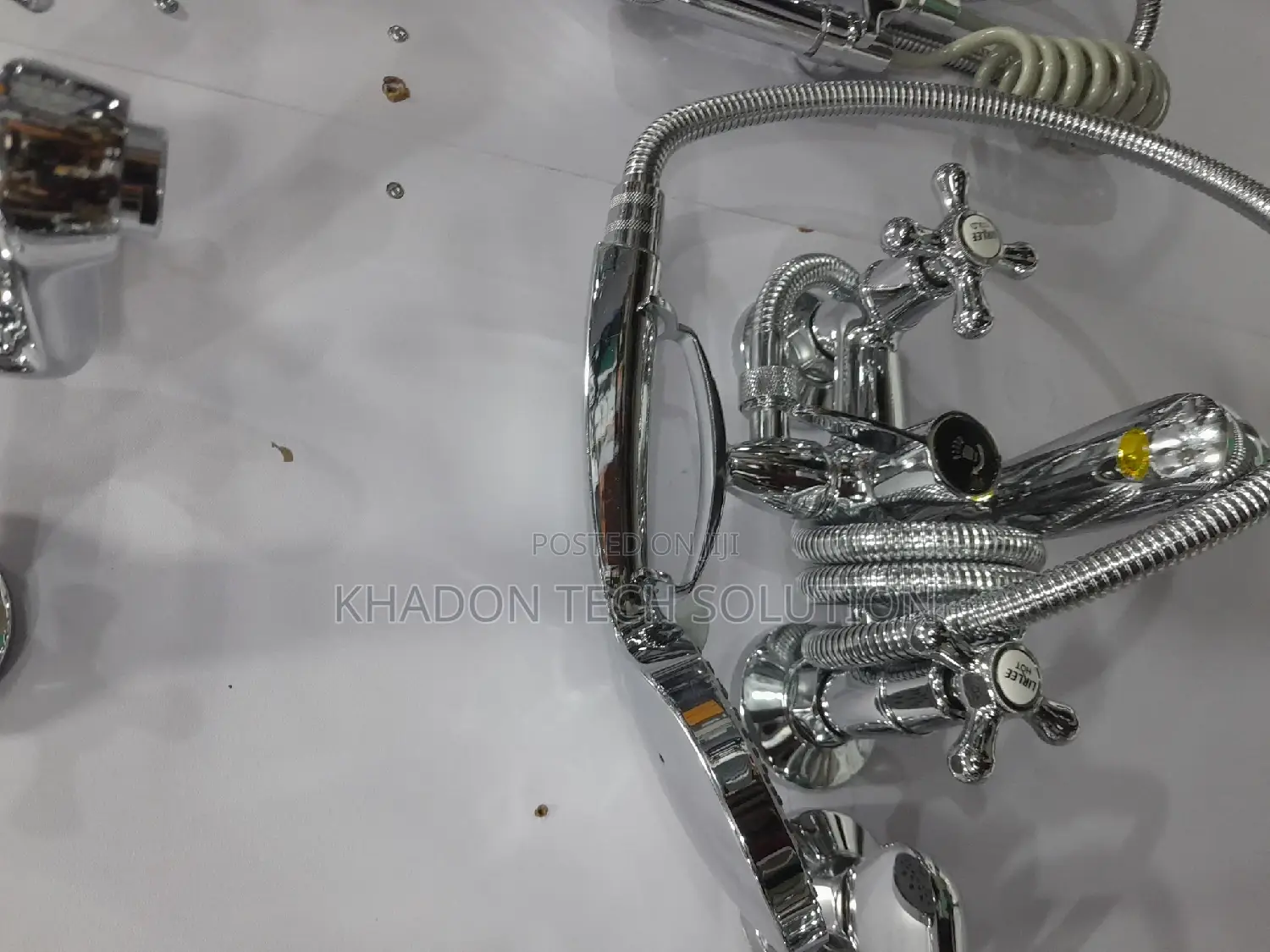 Lirlee Mixer Shower With Telephone