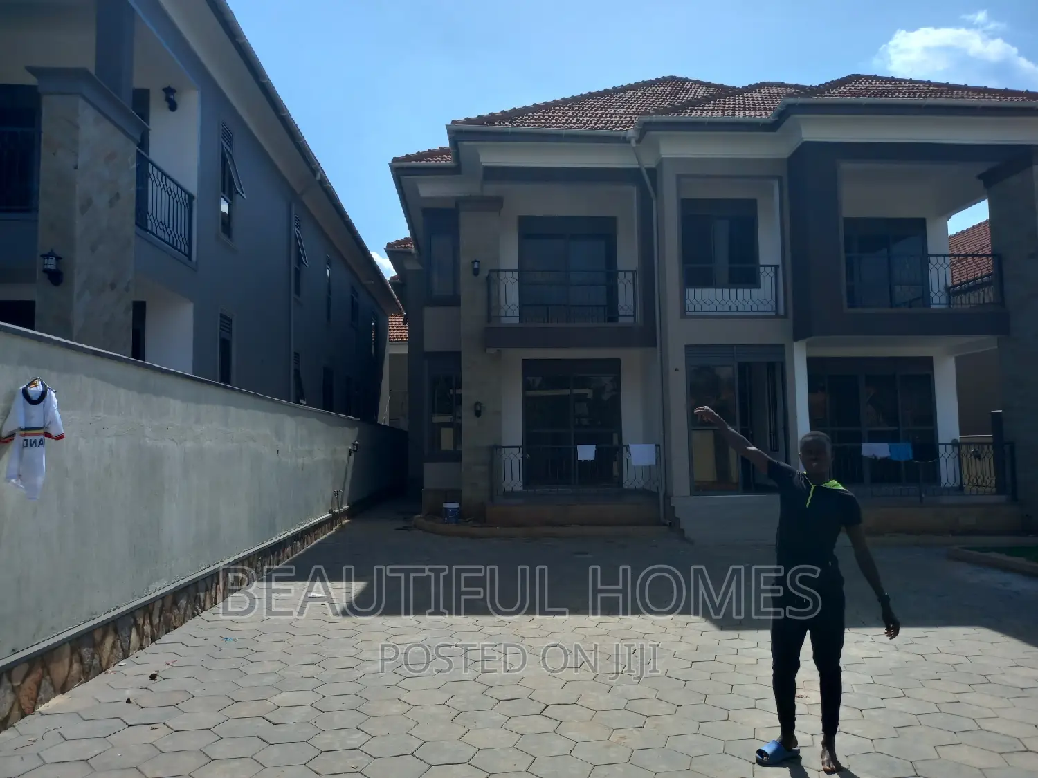 Furnished 7bdrm Mansion in Najjera Corporate, Central Division