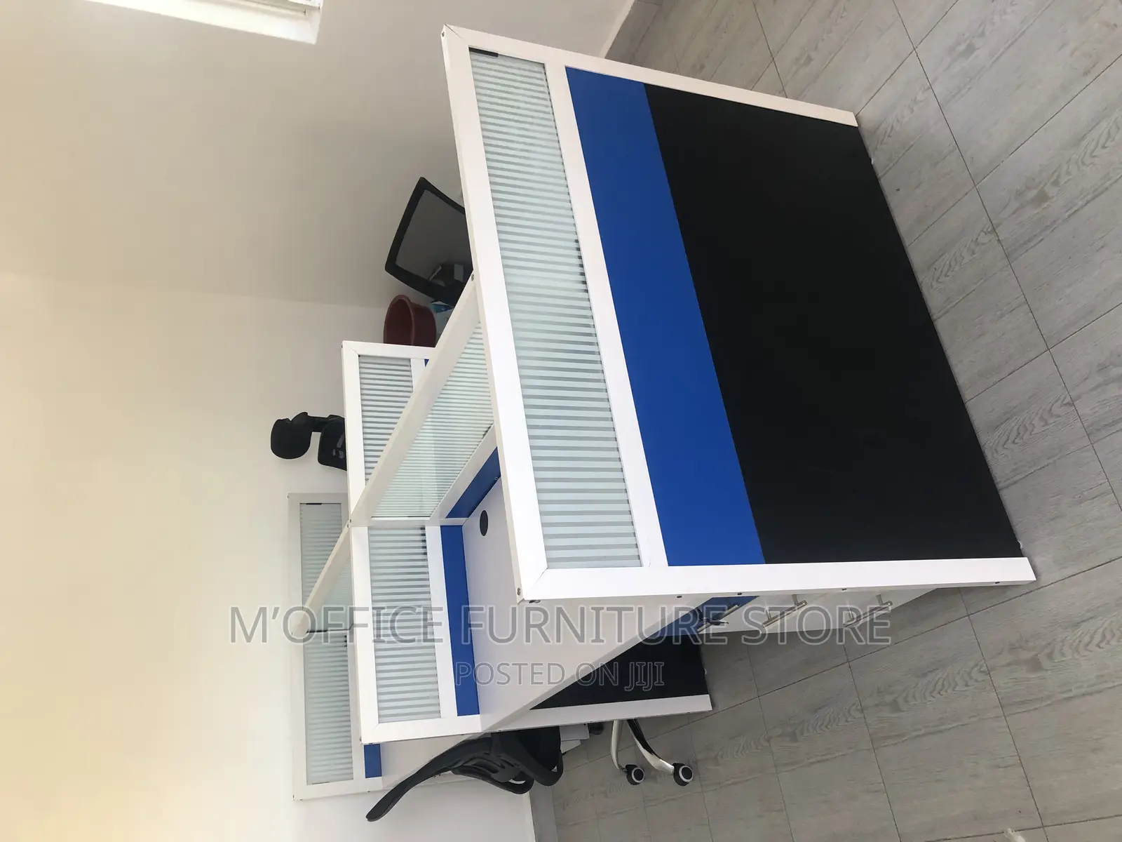 4-Seater Workstation