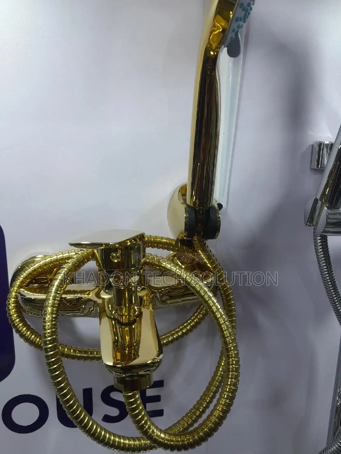 Gold Bannual Bath Mixer