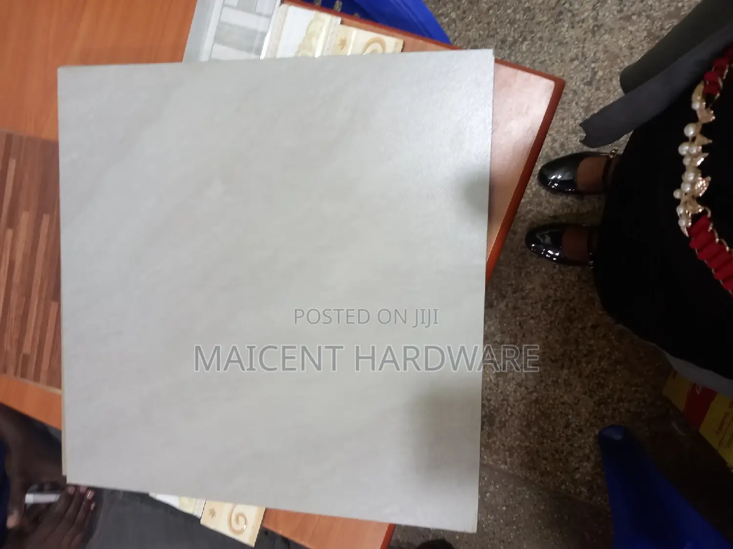 Floor Tiles 50x50
