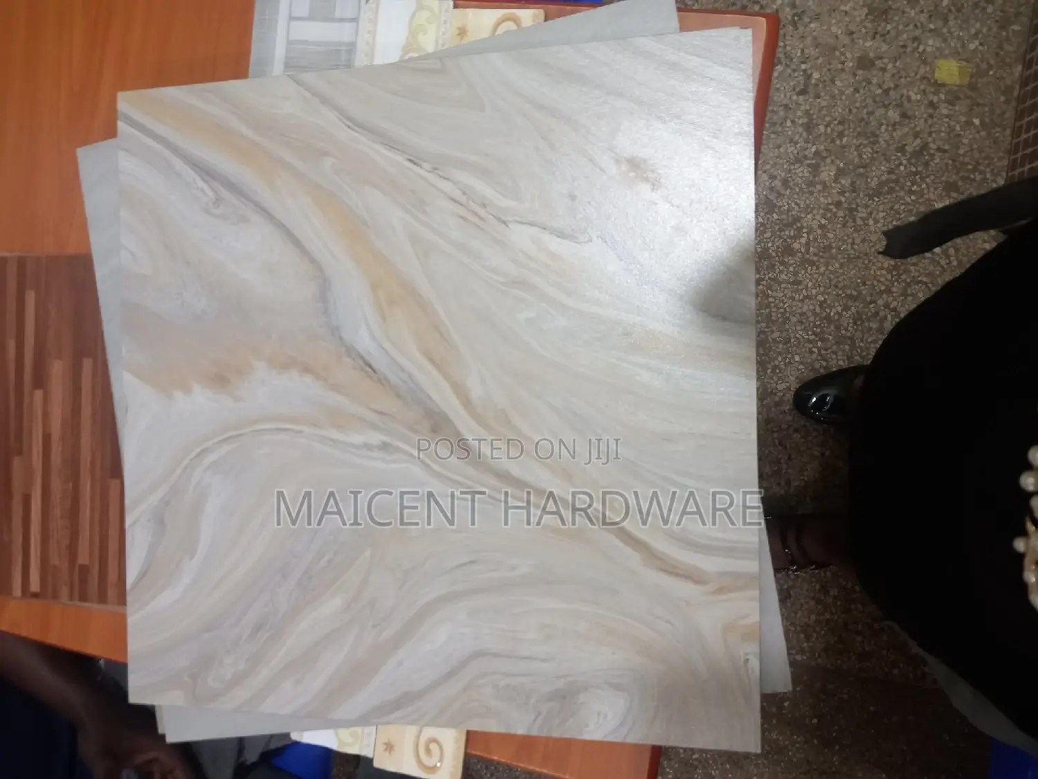 Floor Tiles 50x50