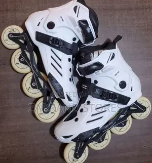 Adult and Kid Feet Roller Skates