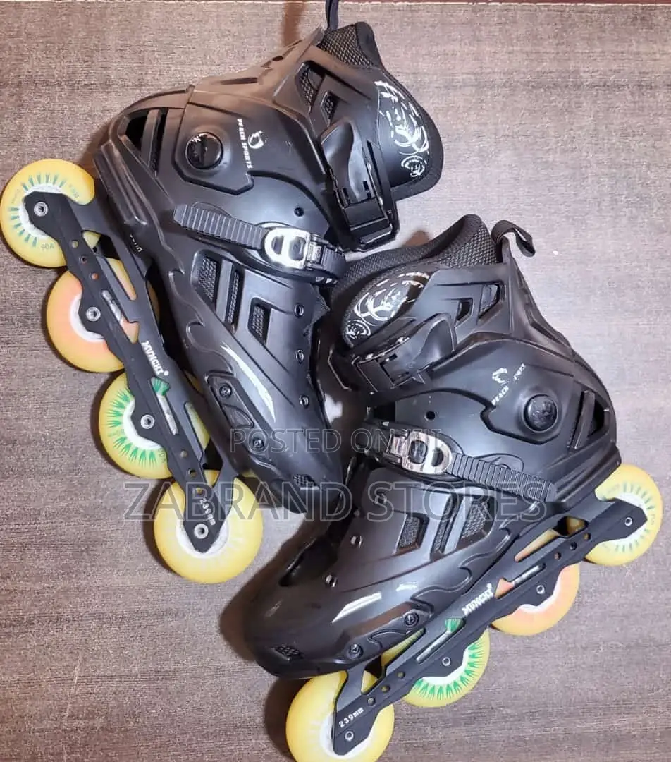 Adult and Kid Feet Roller Skates