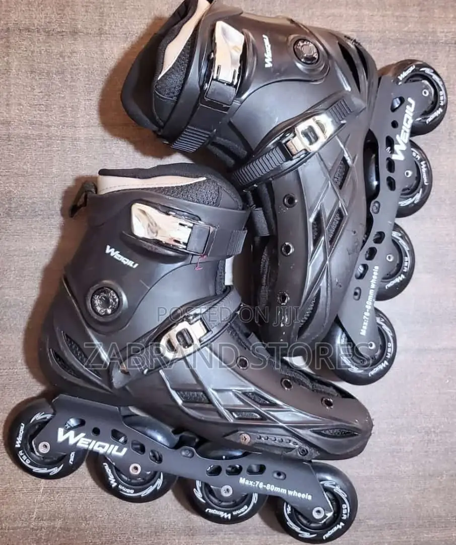 Adult and Kid Feet Roller Skates