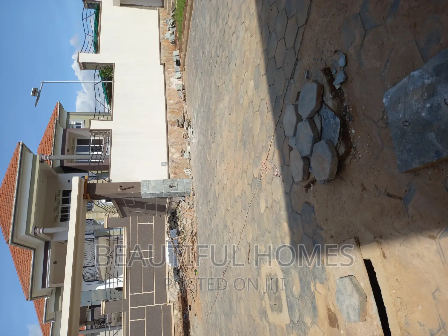 Furnished 7bdrm Duplex in Najjera, Kira for sale
