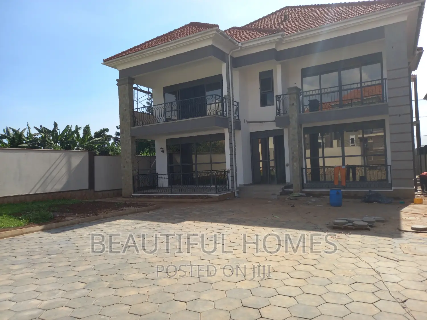 Furnished 7bdrm Duplex in Najjera, Kira for sale
