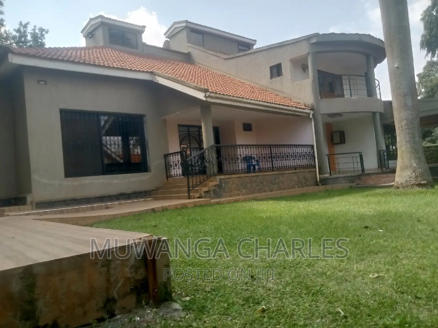 4bdrm Duplex in Fs Properties Ltd, Central Division for rent