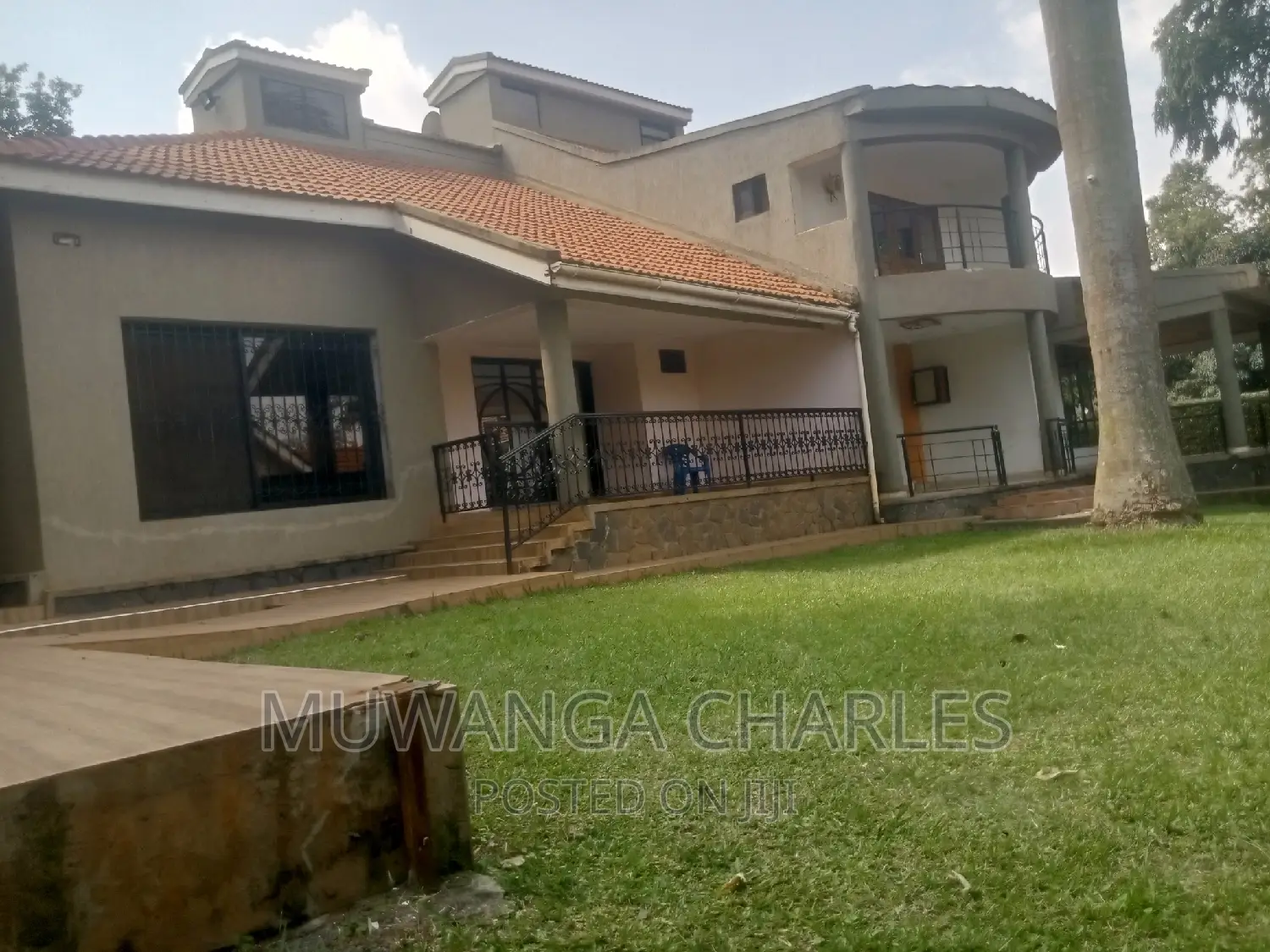 4bdrm Duplex in Fs Properties Ltd, Central Division for rent
