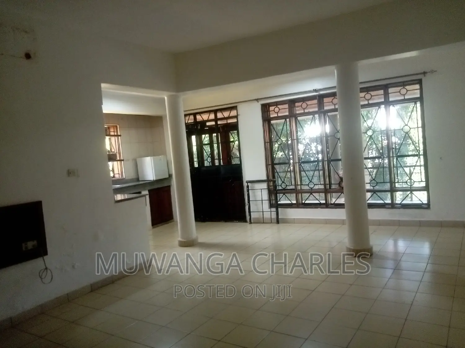 4bdrm Duplex in Fs Properties Ltd, Central Division for rent