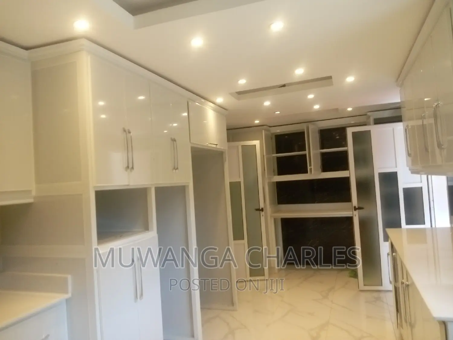 4bdrm Duplex in Fs Properties Ltd, Central Division for rent