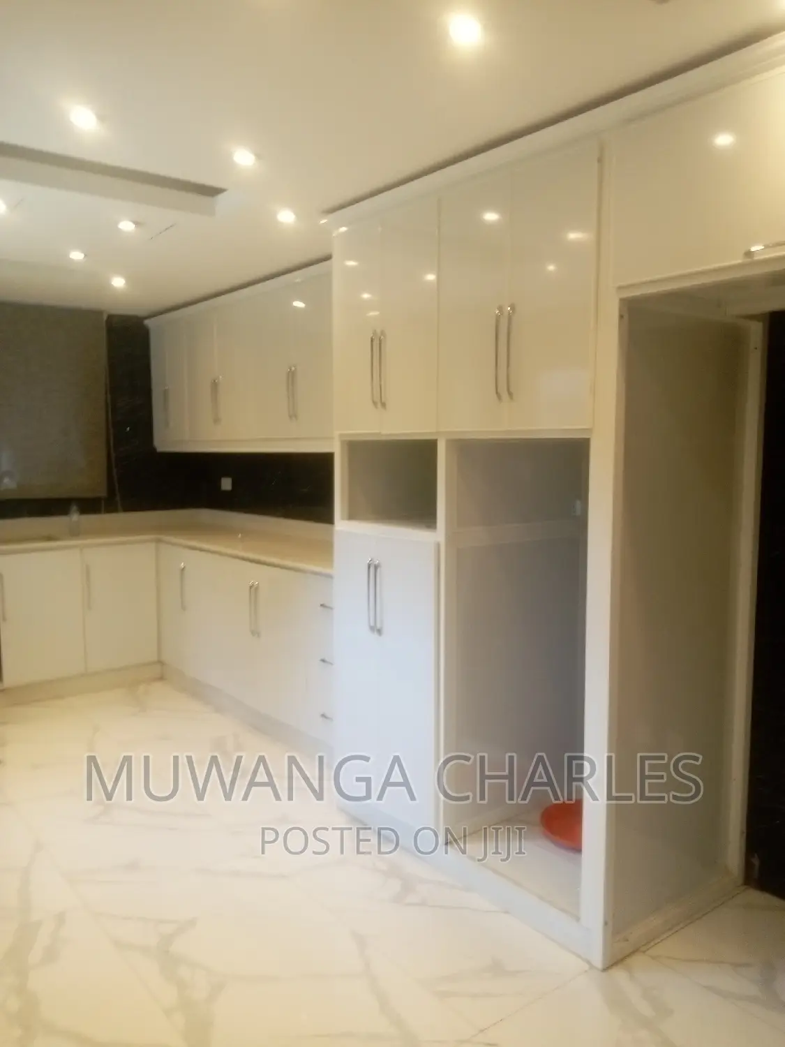 4bdrm Duplex in Fs Properties Ltd, Central Division for rent