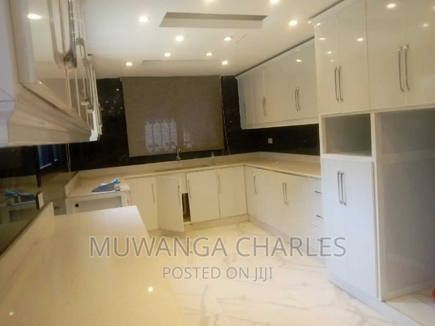 4bdrm Duplex in Fs Properties Ltd, Central Division for rent