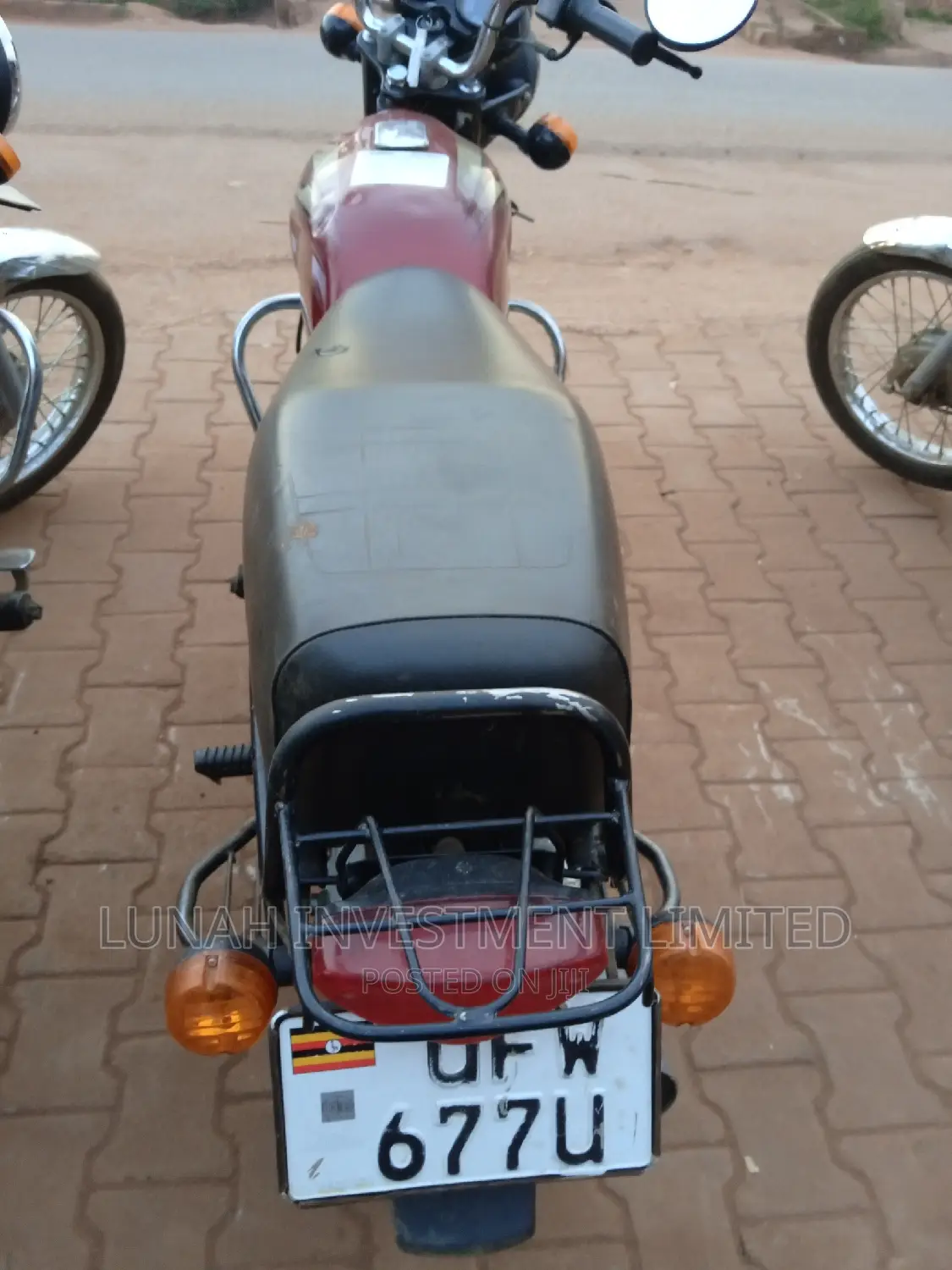Bajaj Boxer 2023 Red