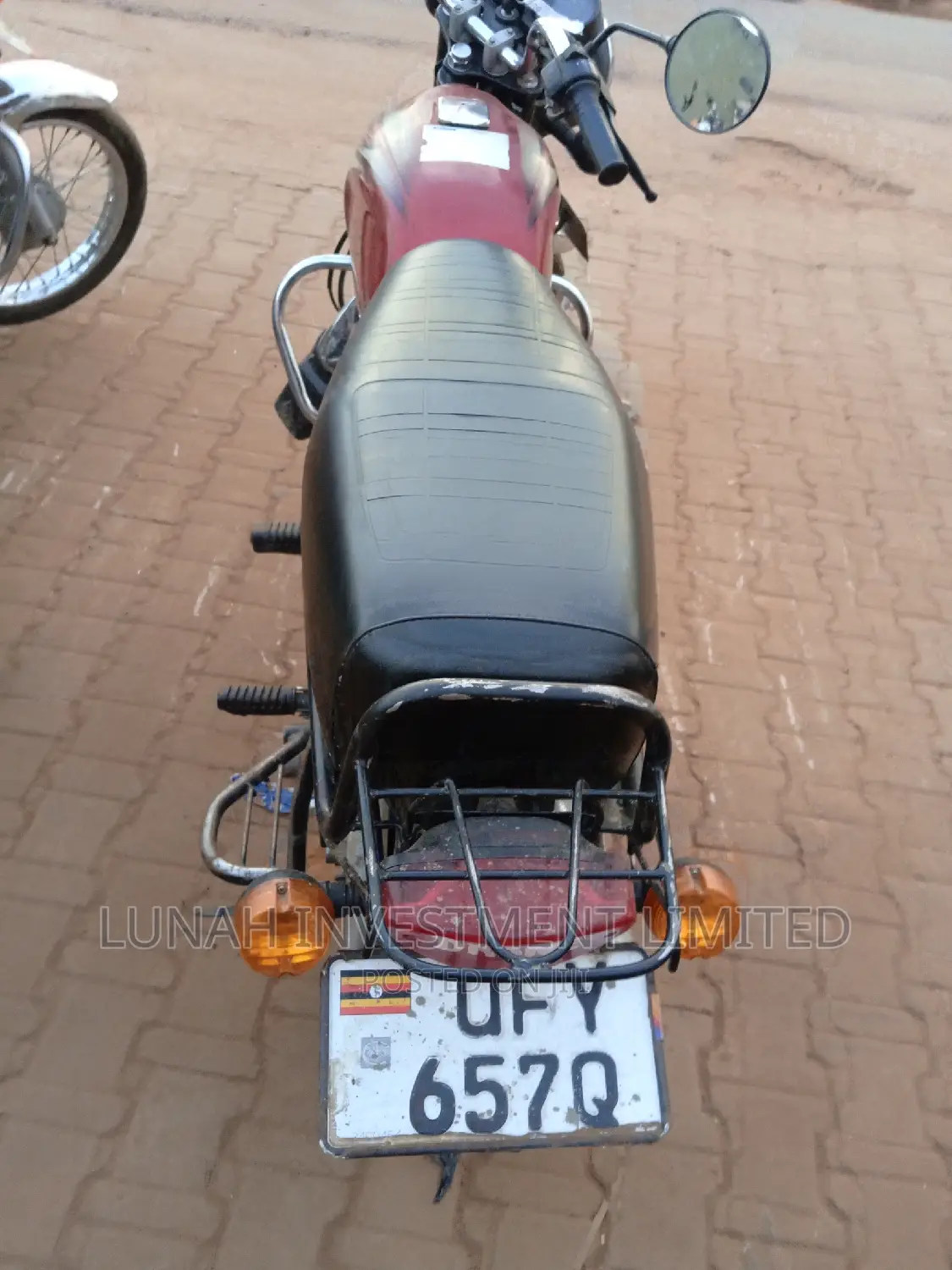 Bajaj Boxer 2024 Red