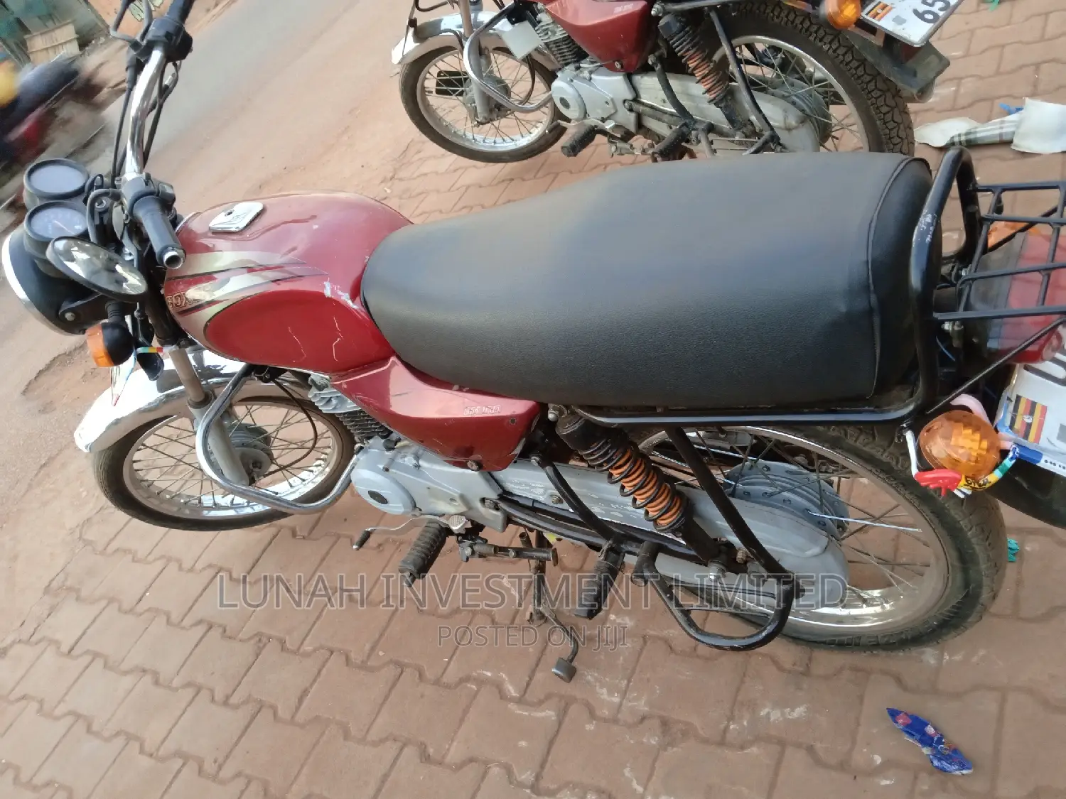 Bajaj Boxer 100 2023 Red