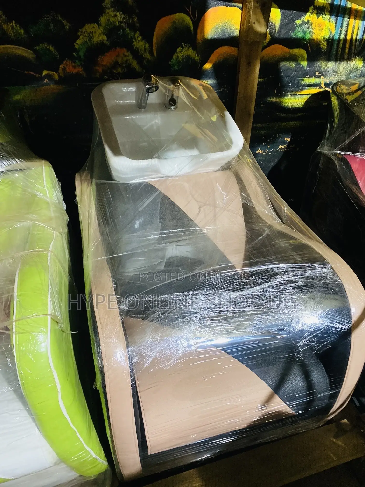 Hair Shower Boss Chairs