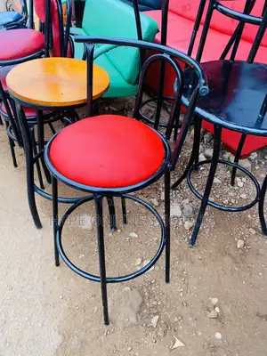 Smooth Chairs Ug