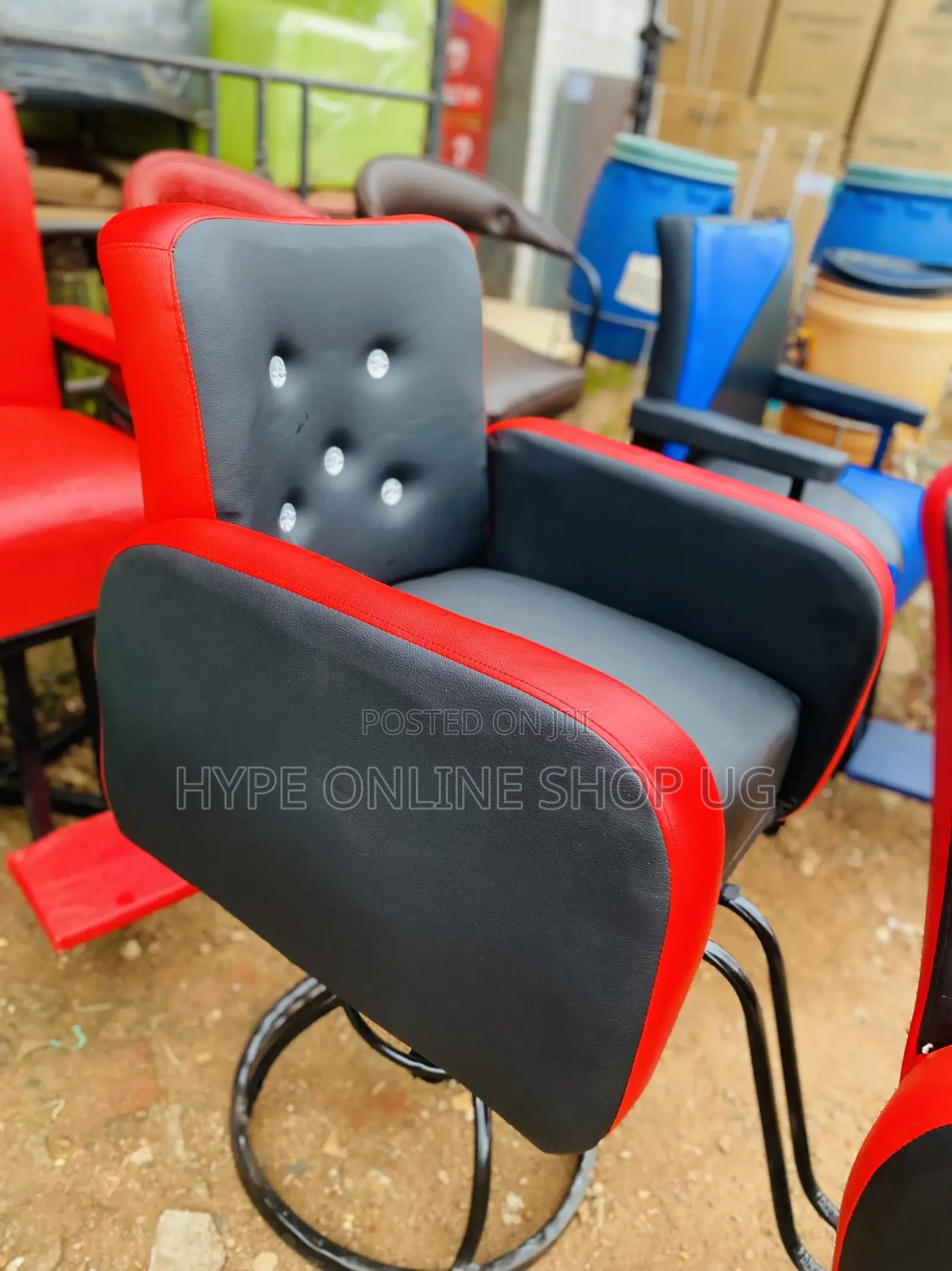 Comfortable Smooth Chairs