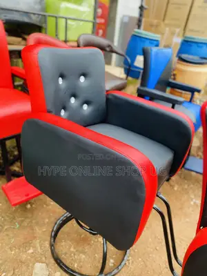 Comfortable Smooth Chairs