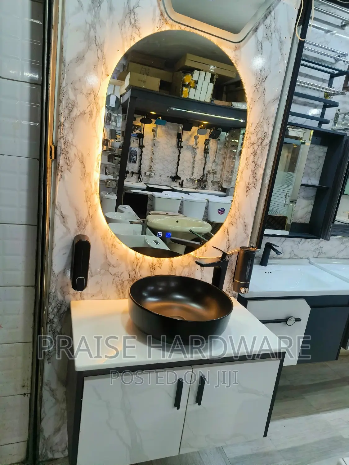 Handwash Cabinet 1B00A