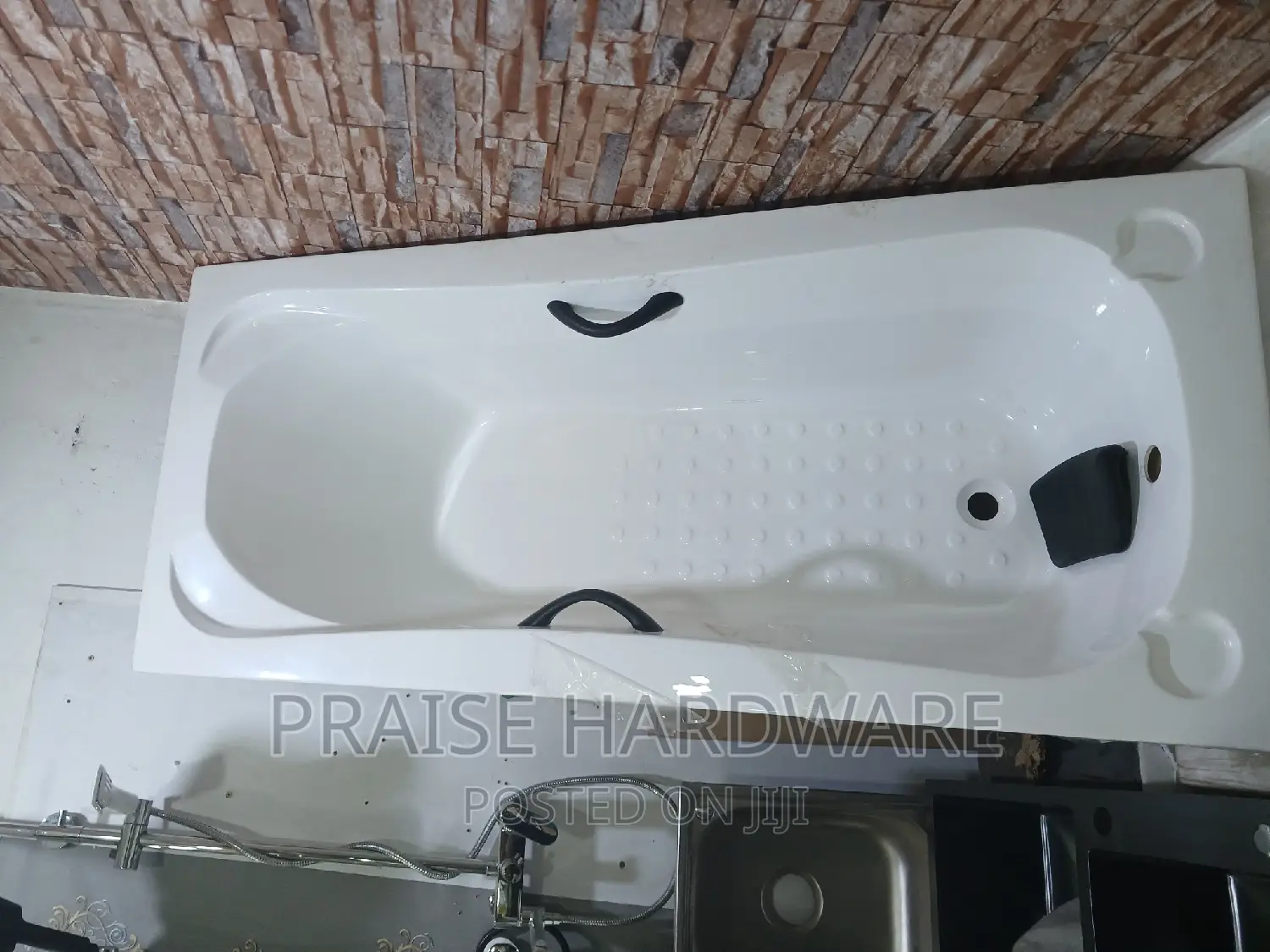 Simple Bathtubs