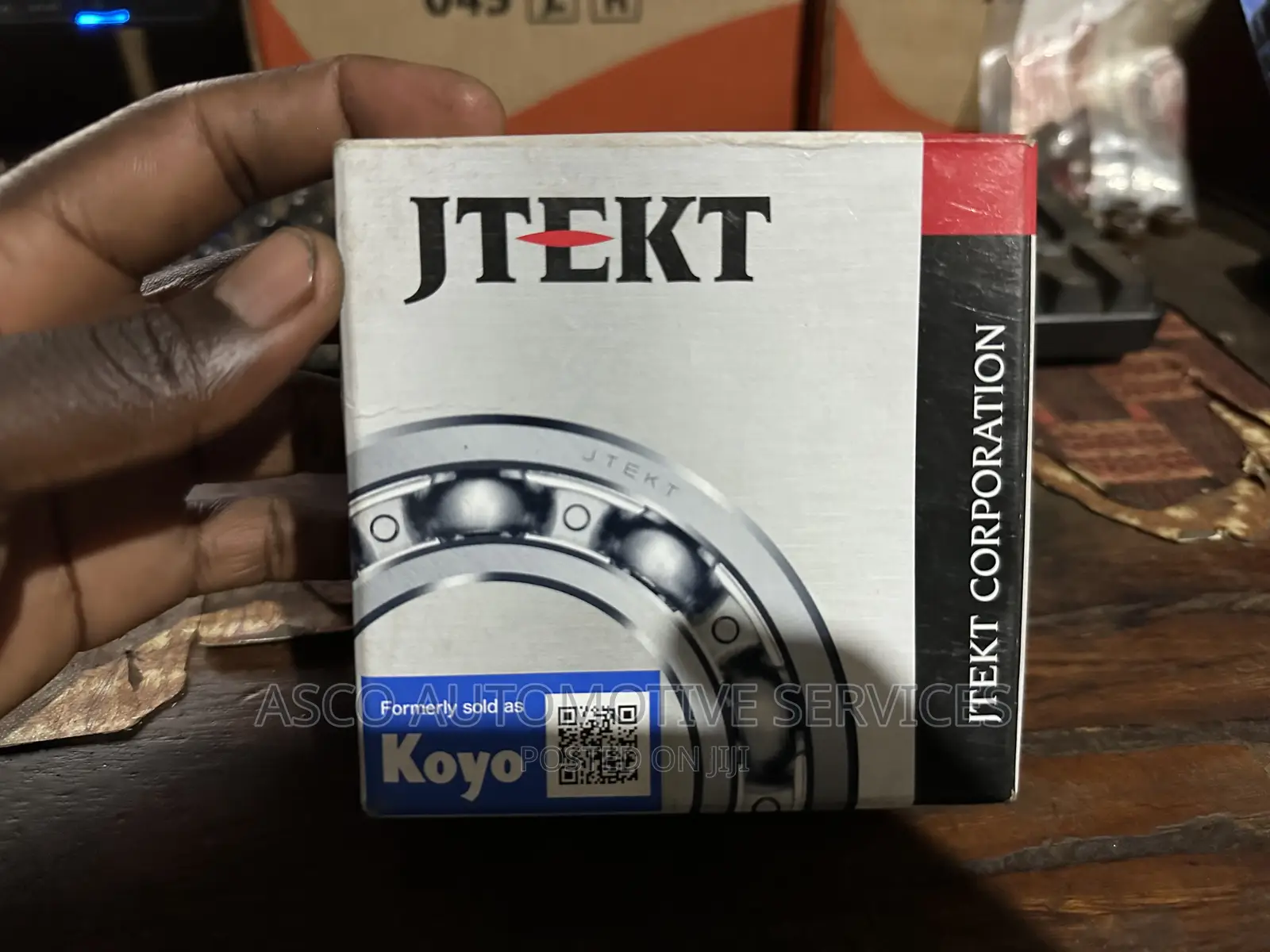Metallic Roller Bearing for Pajero Bitama. Koyo Brand