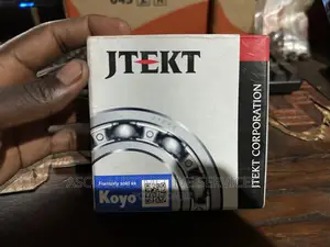 Metallic Roller Bearing for Pajero Bitama. Koyo Brand